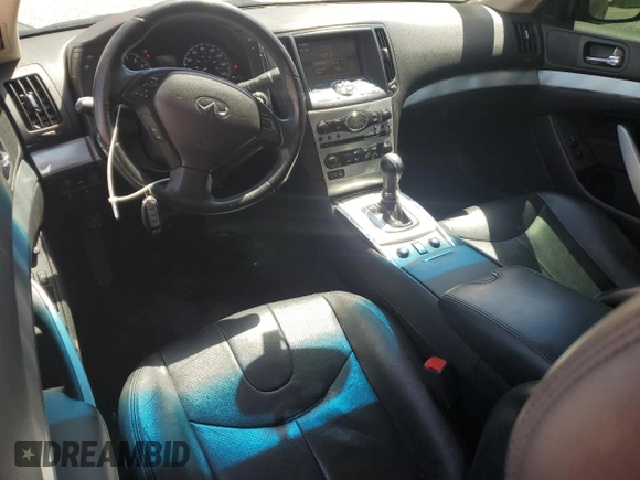 2014 Infiniti Q60 z VIN JN1CV6EL8EM131376, wystawiony jako Copart lot #53483285 z przebiegiem 104 496 mil mil oraz Szkoda całkowita • Salvage title. Historia ofert i sprzedaży dostępna na DreamBid. Obrazek 8.