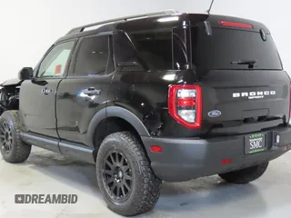 2021 Ford Bronco Sport Big Bend z VIN 3FMCR9B6XMRA59857, wystawiony jako Copart lot #59013735 z przebiegiem 25 738 mil mil oraz Szkoda całkowita • Salvage title. Historia ofert i sprzedaży dostępna na DreamBid. Obrazek 4.