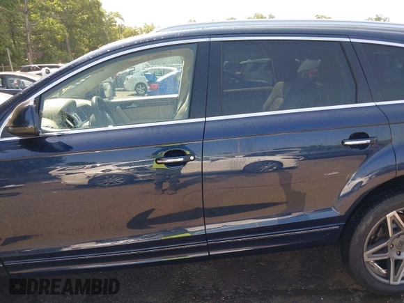 2015 Audi Q7 Premium Plus with VIN WA1LMAFE4FD019074, listed as a IAAI auction lot 42399852 with 164,010 mi miles and . Bid and sale history available at DreamBid. Image 14.