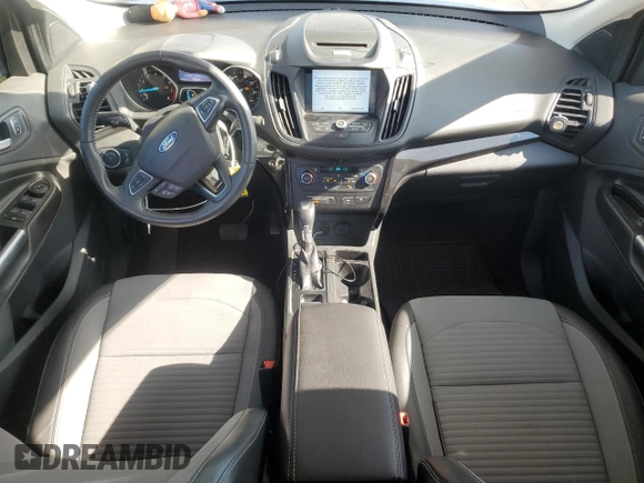 2017 Ford Escape SE z VIN 1FMCU9G97HUC26806, wystawiony jako Copart lot #65464674 z przebiegiem 93 023 mil mil oraz Szkoda całkowita • Salvage title. Historia ofert i sprzedaży dostępna na DreamBid. Obrazek 8.