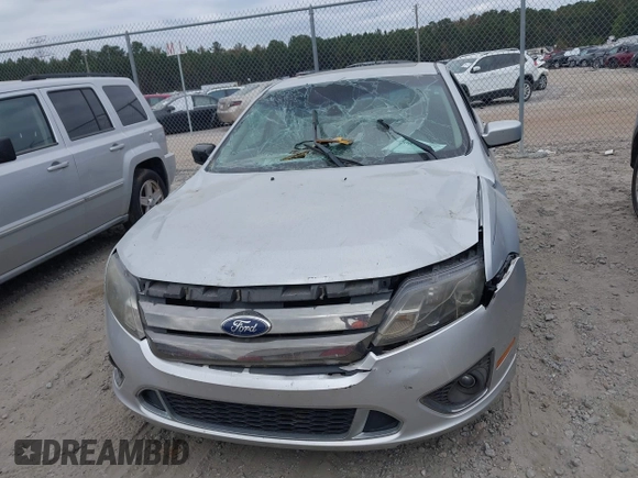 2012 Ford Fusion SPORT with VIN 3FAHP0DC7CR155450, listed as a IAAI auction lot 40651757 with 158,636 mi miles. Bid and sale history available at carsss.com. Image 6.