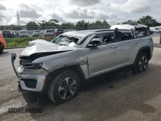 2024 Jeep Grand Cherokee с VIN 1C4RJYB63R8516257, выставлен на аукционе Copart как лот 59535135 с пробегом Не указан миль и На запчасти • Non repairable. История ставок и продаж доступна на DreamBid. Изображение 1.