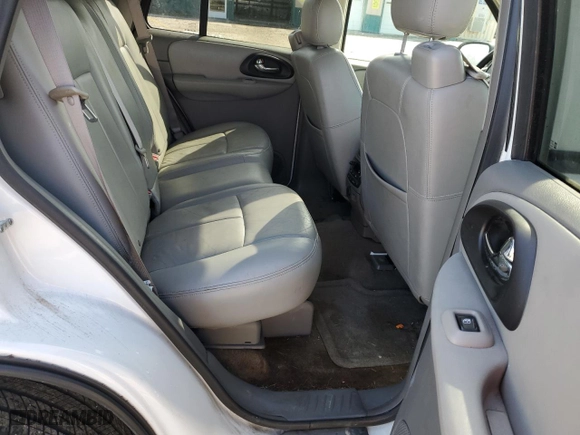 2005 Chevrolet TrailBlazer LT with VIN 1GNDT13S352327846, listed as a Copart auction lot 50152375 with NaN miles and Clean Title. Bid and sale history available at carsss.com. Image 10.