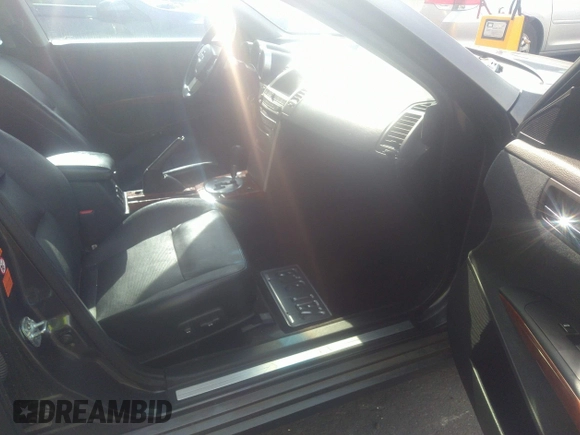 2005 Nissan Maxima SL with VIN 1N4BA41E55C813997, listed as a IAAI auction lot 31486638 with Not provided miles and . Bid and sale history available at DreamBid. Image 5.