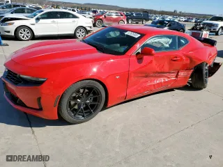 2022 Chevrolet Camaro 1LT with VIN 1G1FB1RX6N0105605, listed as a Copart auction lot 47825805 with 37,913 mi miles and Salvage Title. Bid and sale history available at carsss.com. Image 1.