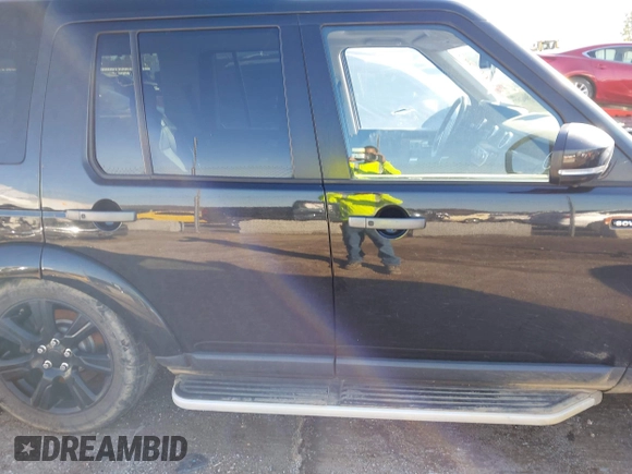 2016 Land Rover LR4 HSE with VIN SALAG2V60GA791975, listed as a IAAI auction lot 40804221 with 80,967 mi miles and . Bid and sale history available at DreamBid. Image 13.