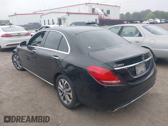 2015 Mercedes-Benz C 300 with VIN 55SWF4JB8FU075134, listed as a IAAI auction lot 39556919 with 102,311 mi miles and . Bid and sale history available at DreamBid. Image 3.