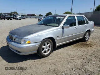 1998 Volvo S70 with VIN YV1LS5547W1451553, listed as a Copart auction lot 63500035 with 156,443 mi miles and Salvage title. Bid and sale history available at DreamBid. Image 1.