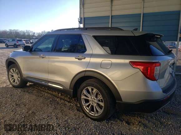 2024 Ford Explorer XLT with VIN 1FMSK7DH9RGA53632, listed as a Copart auction lot 45602795 with 3,363 mi miles and Salvage Title. Bid and sale history available at carsss.com. Image 2.