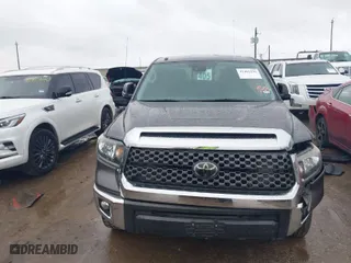 2018 Toyota Tundra 2WD SR with VIN 5TFRM5F13JX132543, listed as a IAAI auction lot 41461436 with 80,720 mi miles. Bid and sale history available at carsss.com. Image 12.