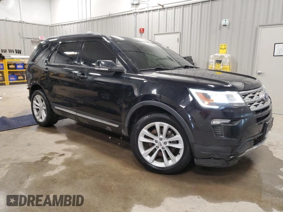 2018 Ford Explorer XLT with VIN 1FM5K8D83JGA77948, listed as a Copart auction lot 48333605 with 83,471 mi miles and Salvage Title. Bid and sale history available at carsss.com. Image 4.