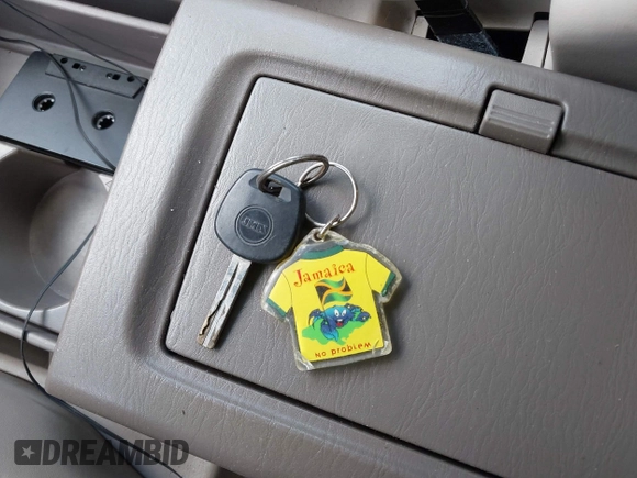 1999 Lexus RX 300 with VIN JT6GF10UXX0033370, listed as a IAAI auction lot 42115674 with 149,879 mi miles and . Bid and sale history available at DreamBid. Image 11.