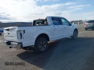 2016 Ford F-150 XLT with VIN 1FTEW1EP5GFC10407, listed as a IAAI auction lot 41729505 with 182,464 mi miles and . Bid and sale history available at carsss.com. Image 4.