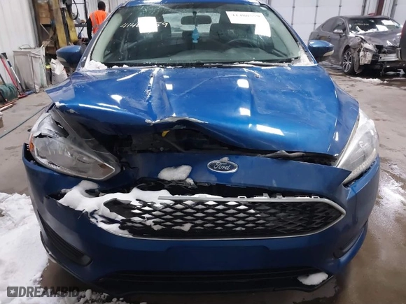 2018 Ford Focus SE with VIN 1FADP3F26JL312725, listed as a IAAI auction lot 41488559 with 30,686 mi miles. Bid and sale history available at carsss.com. Image 12.