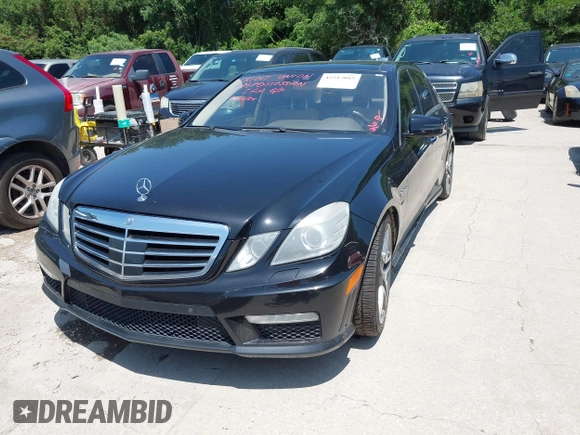 2010 Mercedes-Benz E 63 AMG with VIN WDDHF7HB6AA119107, listed as a IAAI auction lot 42517085 with 113,539 mi miles and . Bid and sale history available at DreamBid. Image 17.