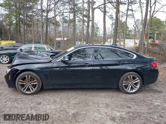 2017 BMW 4 Series 430i xDrive z VIN WBA4F9C54HG440122, wystawiony jako IAAI lot #41615681 z przebiegiem 121 938 mil mil oraz . Historia ofert i sprzedaży dostępna na DreamBid. Obrazek 13.