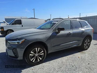 2024 Volvo XC60 Recharge Plug-In Hybrid Core Dark Theme with VIN YV4H60DK8R1914174, listed as a Copart auction lot 82785284 with 2,912 mi miles and Clean Title. Bid and sale history available at carsss.com. Image 1.