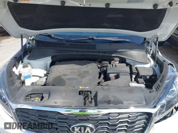 2020 Kia Sorento LX with VIN 5XYPGDA55LG613631, listed as a IAAI auction lot 41883791 with 107,759 mi miles and . Bid and sale history available at carsss.com. Image 10.