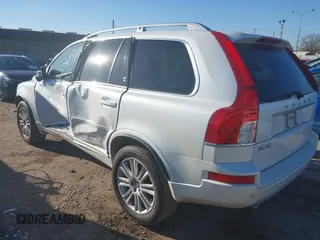 2014 Volvo XC90 with VIN YV4952CY6E1703087, listed as a IAAI auction lot 41675072 with 79,648 mi miles. Bid and sale history available at carsss.com. Image 3.