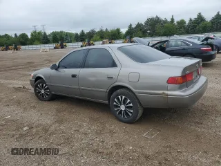 2001 Toyota Camry CE z VIN 4T1BG22K01U057836, wystawiony jako Copart lot #57046325 z przebiegiem 151 882 mil mil oraz Szkoda całkowita • Salvage title. Historia ofert i sprzedaży dostępna na DreamBid. Obrazek 2.