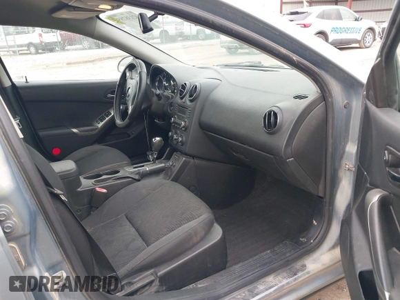 2009 Pontiac G6 GT 1SA with VIN 1G2ZH57NX94107761, listed as a IAAI auction lot 42138285 with 150,805 mi miles and . Bid and sale history available at DreamBid. Image 5.