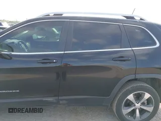 2019 Jeep Cherokee Limited с VIN 1C4PJLDB1KD278314, выставлен на аукционе IAAI как лот 42046675 с пробегом 110 173 миль миль и . История ставок и продаж доступна на DreamBid. Изображение 14.