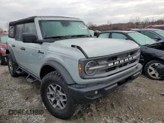 2024 Ford Bronco Big Bend z VIN 1FMDE7BH8RLA55673, wystawiony jako Copart lot #83586694 z przebiegiem 2629 mil mil oraz Szkody całkowita. Historia ofert i sprzedaży dostępna na DreamBid. Obrazek 4.