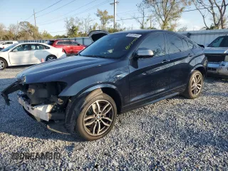 2017 BMW X4 M40i with VIN 5UXXW7C50H0U25709, listed as a Copart auction lot 88731555 with 63,102 mi miles and Salvage Title. Bid and sale history available at carsss.com. Image 1.