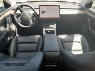 2021 Tesla Model 3 Standard Range Plus z VIN 5YJ3E1EA7MF078241, wystawiony jako Copart lot #57100525 z przebiegiem 56 700 mil mil oraz Szkoda całkowita • Salvage title. Historia ofert i sprzedaży dostępna na DreamBid. Obrazek 8.