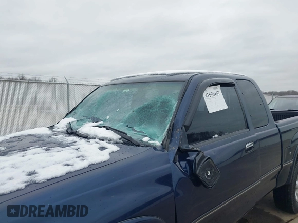 1997 Toyota T100 SR5 with VIN JT4UN24D7V0048050, listed as a IAAI auction lot 41556487 with 325,187 mi miles and . Bid and sale history available at DreamBid. Image 6.