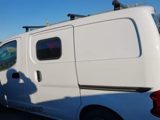 2021 Nissan NV200 SV z VIN 3N6CM0KN8MK706221, wystawiony jako IAAI lot #41032178 z przebiegiem Nie podano mil oraz . Historia ofert i sprzedaży dostępna na DreamBid. Obrazek 14.