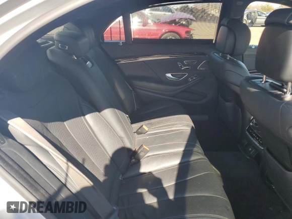 2016 Mercedes-Benz S 550 z VIN WDDUG8FB9GA221675, wystawiony jako Copart lot #46803515 z przebiegiem 62 575 mil mil oraz Szkoda całkowita • Salvage title. Historia ofert i sprzedaży dostępna na DreamBid. Obrazek 11.