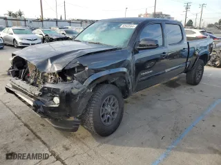 2017 Toyota Tacoma SR5 with VIN 3TMDZ5BN2HM030199, listed as a Copart auction lot 82649564 with 68,144 mi miles and Salvage Title. Bid and sale history available at carsss.com. Image 1.