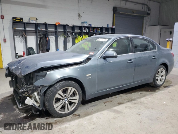 2010 BMW 5 Series 528i xDrive with VIN WBANV1C51AC443436, listed as a Copart auction lot 87717345 with 212,794 mi miles and Salvage Title. Bid and sale history available at carsss.com. Image 1.
