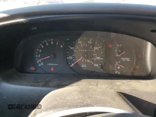 2001 Kia Sephia z VIN KNAFB121715014673, wystawiony jako Copart lot #71712174 z przebiegiem 83 277 mil mil oraz Szkody całkowita. Historia ofert i sprzedaży dostępna na DreamBid. Obrazek 9.
