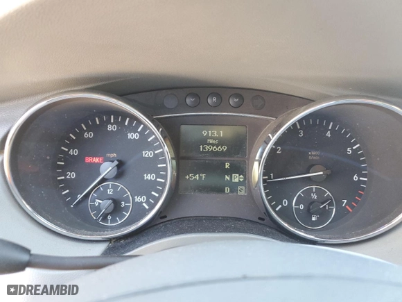 2007 Mercedes-Benz R-Class 3.5L with VIN 4JGCB65E57A059186, listed as a Copart auction lot 81681714 with 139,669 mi miles and Salvage Title. Bid and sale history available at carsss.com. Image 9.