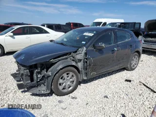 2014 Mazda 3 i Sport with VIN JM1BM1K79E1218274, listed as a Copart auction lot 46709115 with 84,202 mi miles and Salvage Title. Bid and sale history available at carsss.com. Image 1.