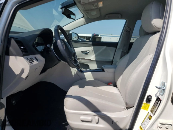 2012 Toyota Venza LE with VIN 4T3ZA3BB5CU058061, listed as a Copart auction lot 60879315 with 143,061 mi miles and Salvage title. Bid and sale history available at DreamBid. Image 7.