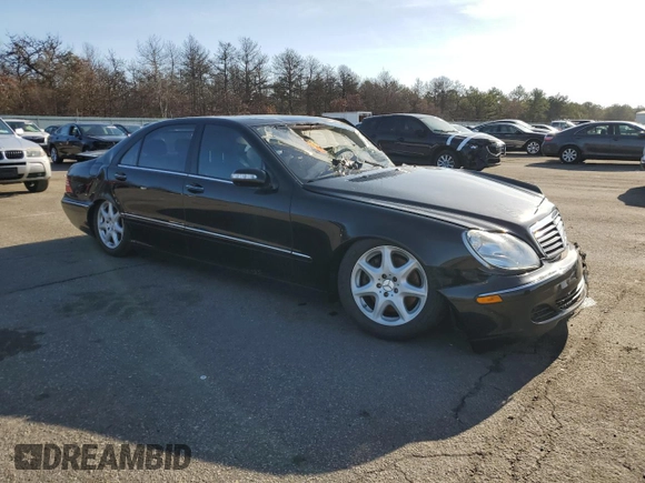 2006 Mercedes-Benz S 500 z VIN WDBNG84J56A469198, wystawiony jako Copart lot #82806504 z przebiegiem Nie podano mil oraz Szkoda całkowita • Salvage title. Historia ofert i sprzedaży dostępna na DreamBid. Obrazek 4.