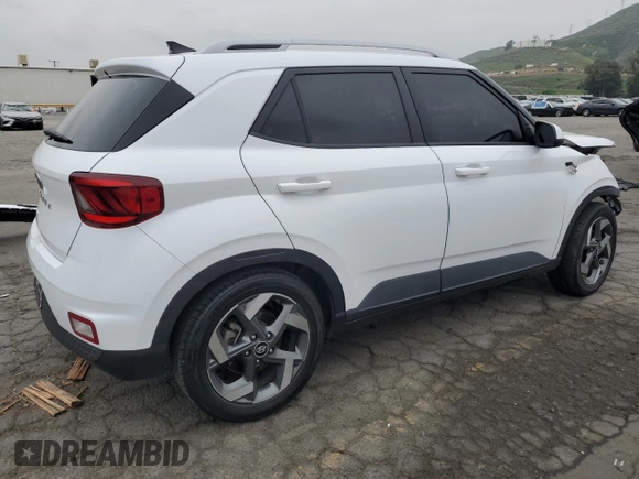 2022 Hyundai Venue SEL with VIN KMHRC8A37NU195404, listed as a Copart auction lot 50843045 with 37,736 mi miles and Salvage Title. Bid and sale history available at DreamBid. Image 3.