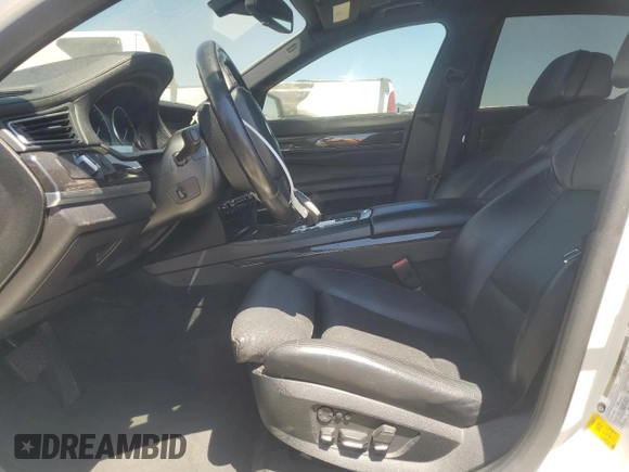 2012 BMW 7 Series 750Li with VIN WBAKB8C50CDX21017, listed as a Copart auction lot 61615935 with 110,600 mi miles and Clean title. Bid and sale history available at DreamBid. Image 7.