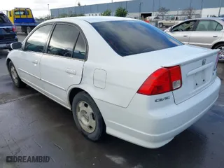 2005 Honda Civic Hybrid with VIN JHMES95635S007830, listed as a IAAI auction lot 41647785 with 384,129 mi miles. Bid and sale history available at carsss.com. Image 3.