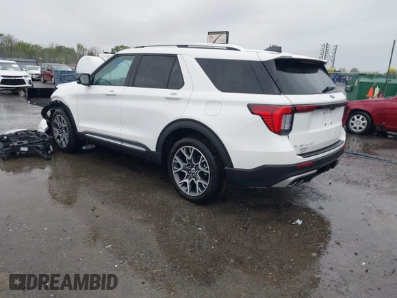 2025 Ford Explorer Platinum with VIN 1FMWK8HC7SGB14729, listed as a IAAI auction lot 41942013 with 1,264 mi miles and . Bid and sale history available at DreamBid. Image 3.