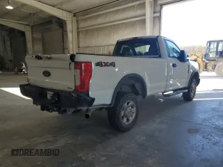 2017 Ford Super Duty F-250 SRW XLT with VIN 1FTBF2B67HED41799, listed as a Copart auction lot 76668464 with 184,138 mi miles and Salvage Title. Bid and sale history available at carsss.com. Image 3.