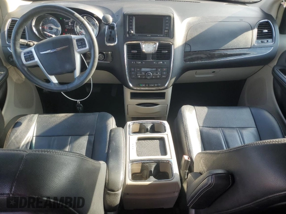 2015 Chrysler Town & Country Touring with VIN 2C4RC1BG5FR677347, listed as a Copart auction lot 50829255 with 86,756 mi miles and Clean Title. Bid and sale history available at carsss.com. Image 8.