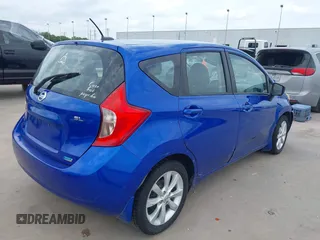 2015 Nissan Note SR with VIN 3N1CE2CP5FL418779, listed as a IAAI auction lot 42303224 with 190,826 mi miles and . Bid and sale history available at DreamBid. Image 4.