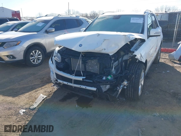 2014 Mercedes-Benz M 350 with VIN 4JGDA2EB2EA302665, listed as a IAAI auction lot 41539372 with 109,287 mi miles and . Bid and sale history available at DreamBid. Image 6.