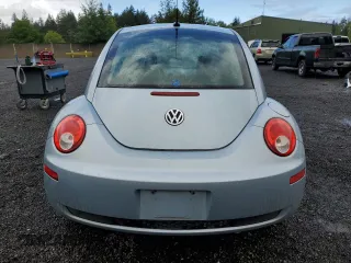 2009 Volkswagen Beetle S with VIN 3VWRG31C29M507454, listed as a Copart auction lot 57183725 with 123,356 mi miles and Salvage title. Bid and sale history available at DreamBid. Image 6.