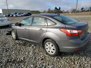 2012 Ford Focus SE with VIN 1FAHP3F28CL247817, listed as a Copart auction lot 43140375 with 150,182 mi miles and Salvage Title. Bid and sale history available at carsss.com. Image 2.
