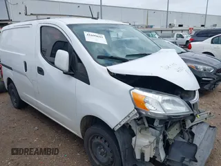 2018 Nissan NV200 SV z VIN 3N6CM0KN3JK693485, wystawiony jako IAAI lot #41699643 z przebiegiem Nie podano mil oraz . Historia ofert i sprzedaży dostępna na DreamBid. Obrazek 1.